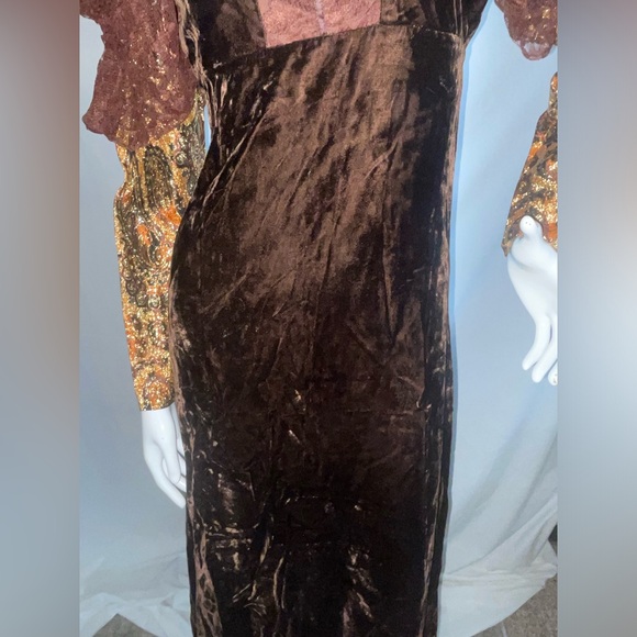 Vtg Trivia by Charm of Hollywood
Medieval Renaissance Prairie Boho Dress Sz 7/8 - Picture 3 of 11